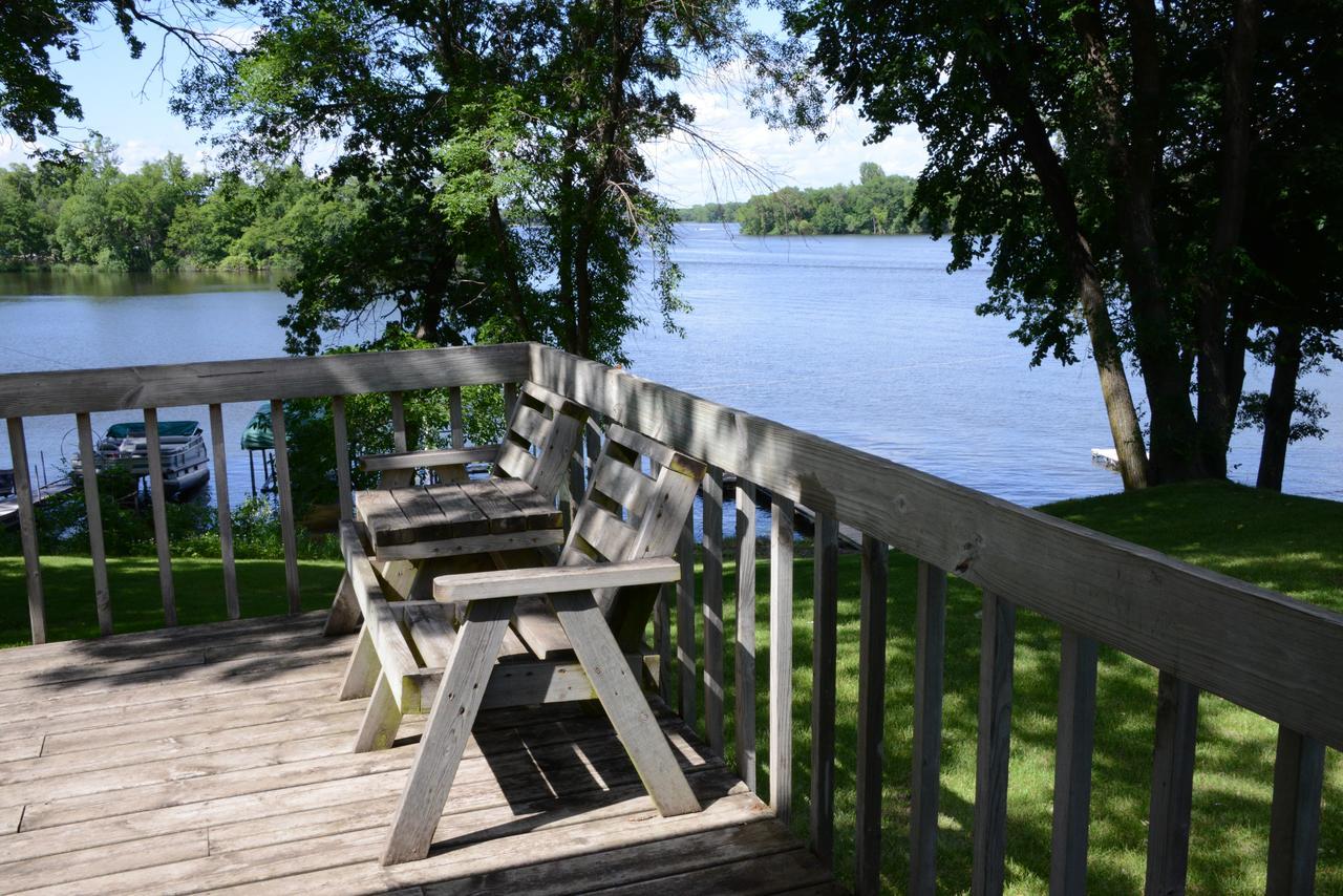 Riverside Resort Ричмонд Экстерьер фото